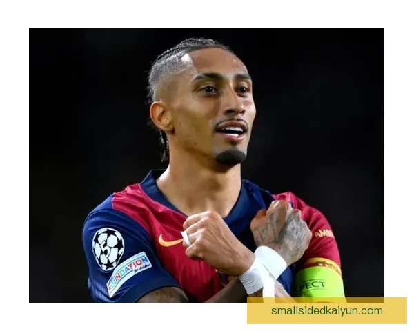 拉菲尼亚巴萨生涯表现稳健但难掩遗憾